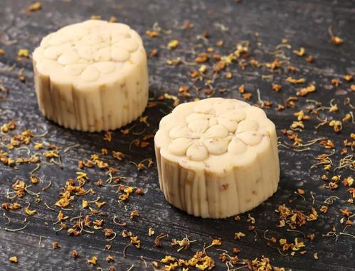 无常猴下注 桂花月饼